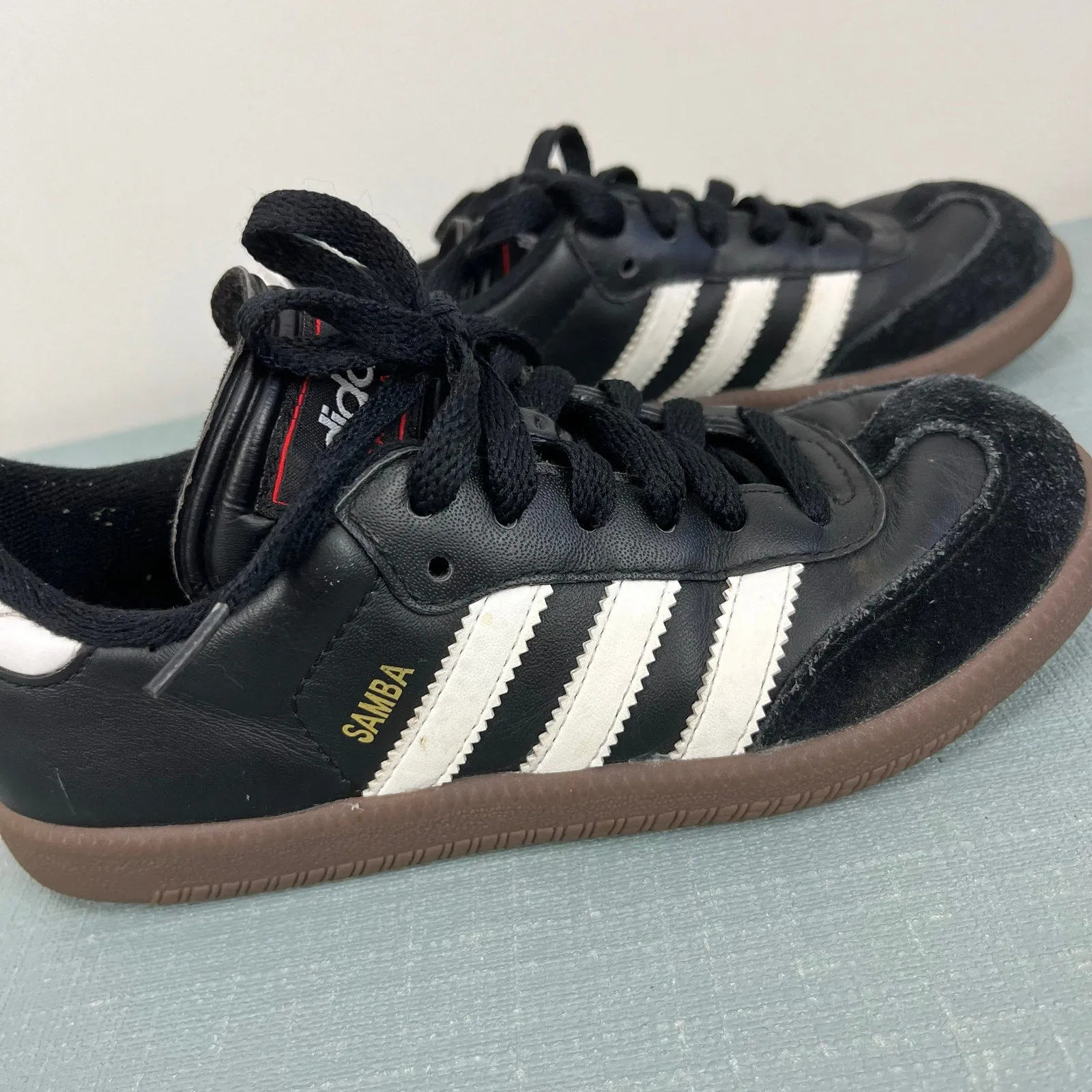 Adidas Sambas OG Classic Indoor Soccer Shoes 1