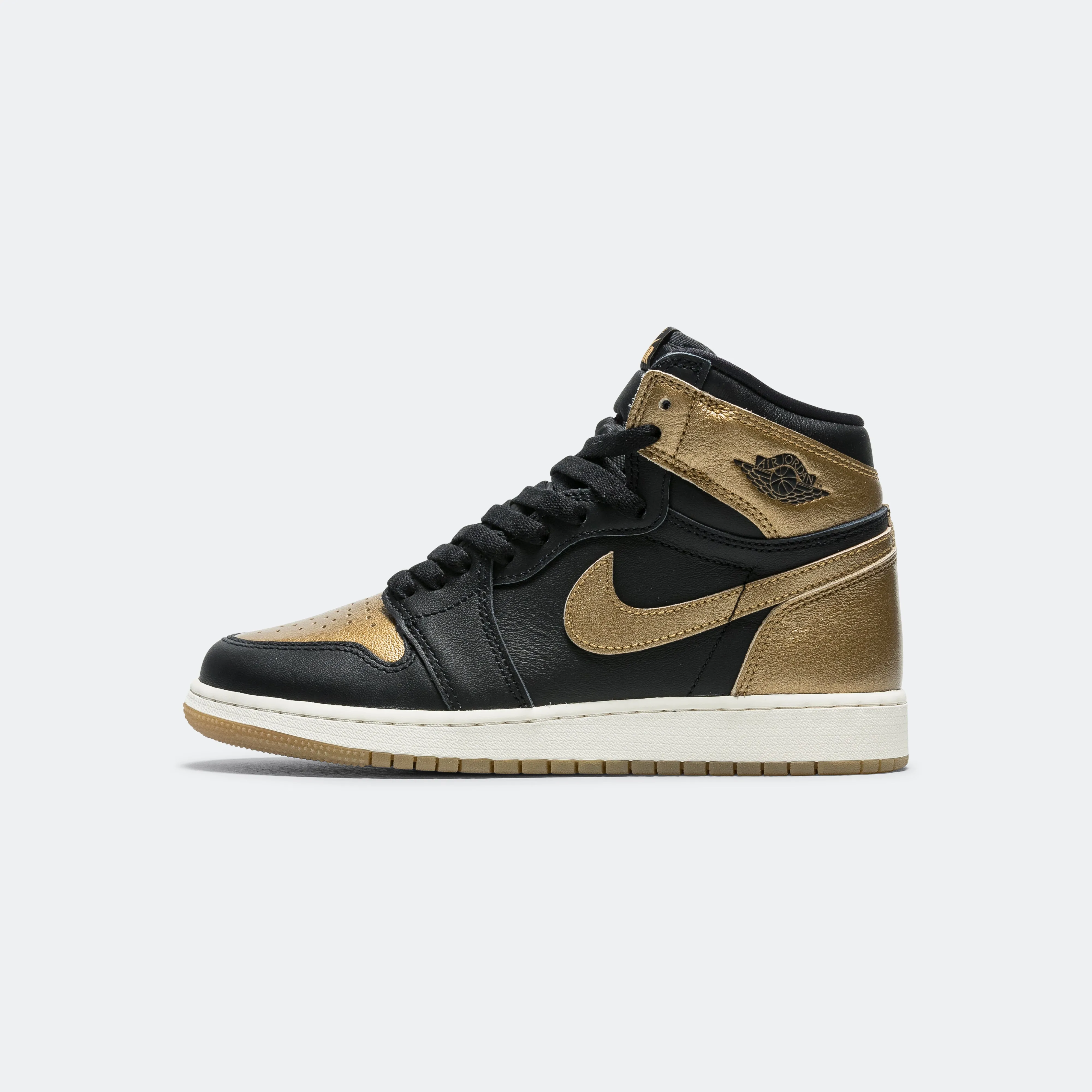 Air Jordan 1 Retro High OG (GS) - Black/Metallic Gold-Sail