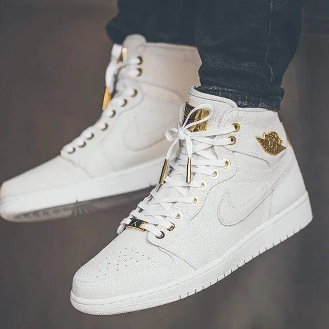 Air Jordan 1 Retro High Pinnacle White Metallic Gold