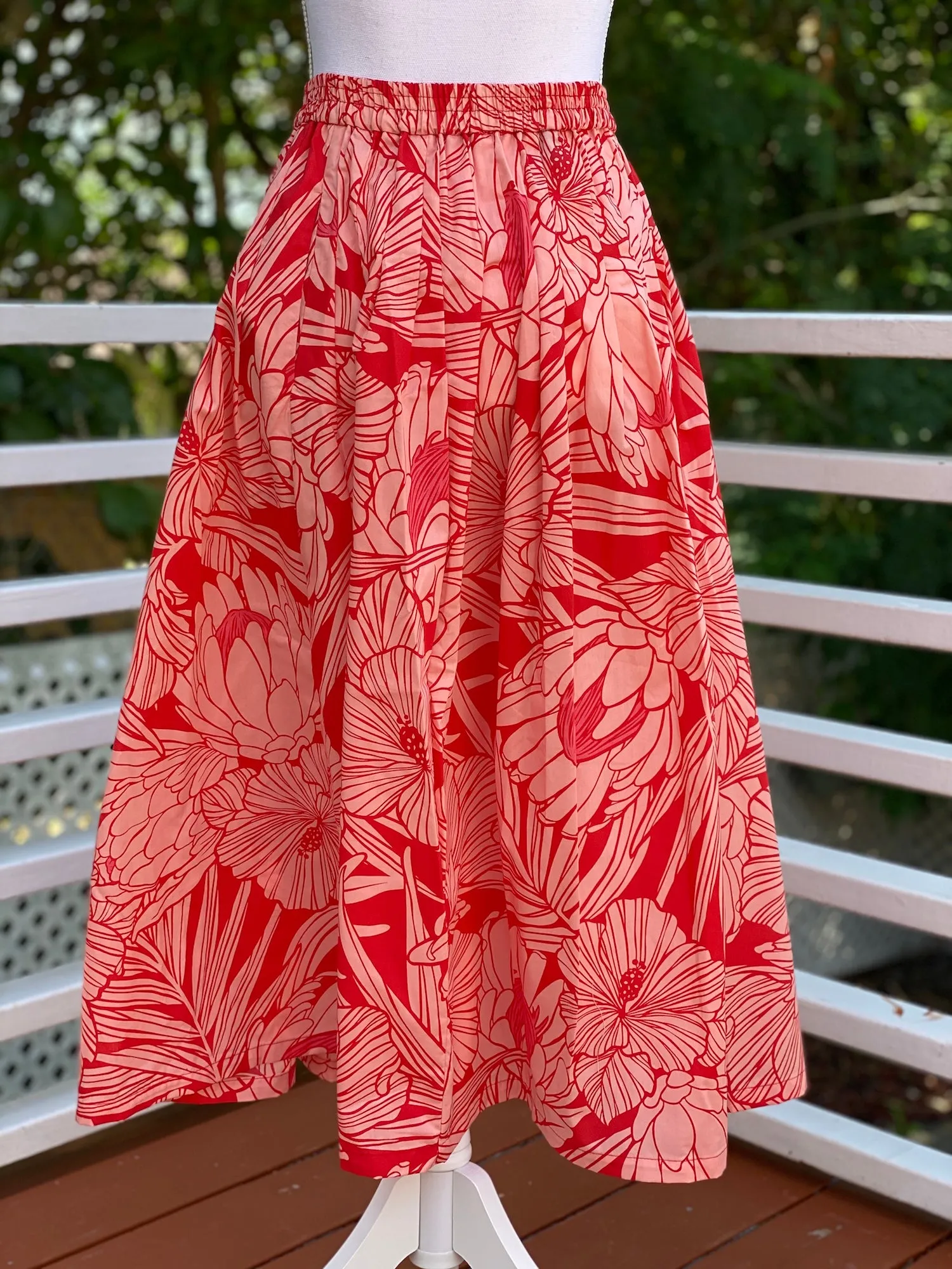 Cora Spearman Hawaii WOMENS Protea Watermelon Pleated Maxi Skirt