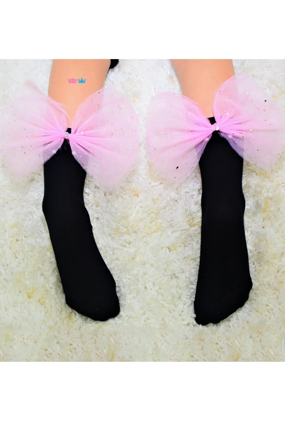 Embellished pink bow socks