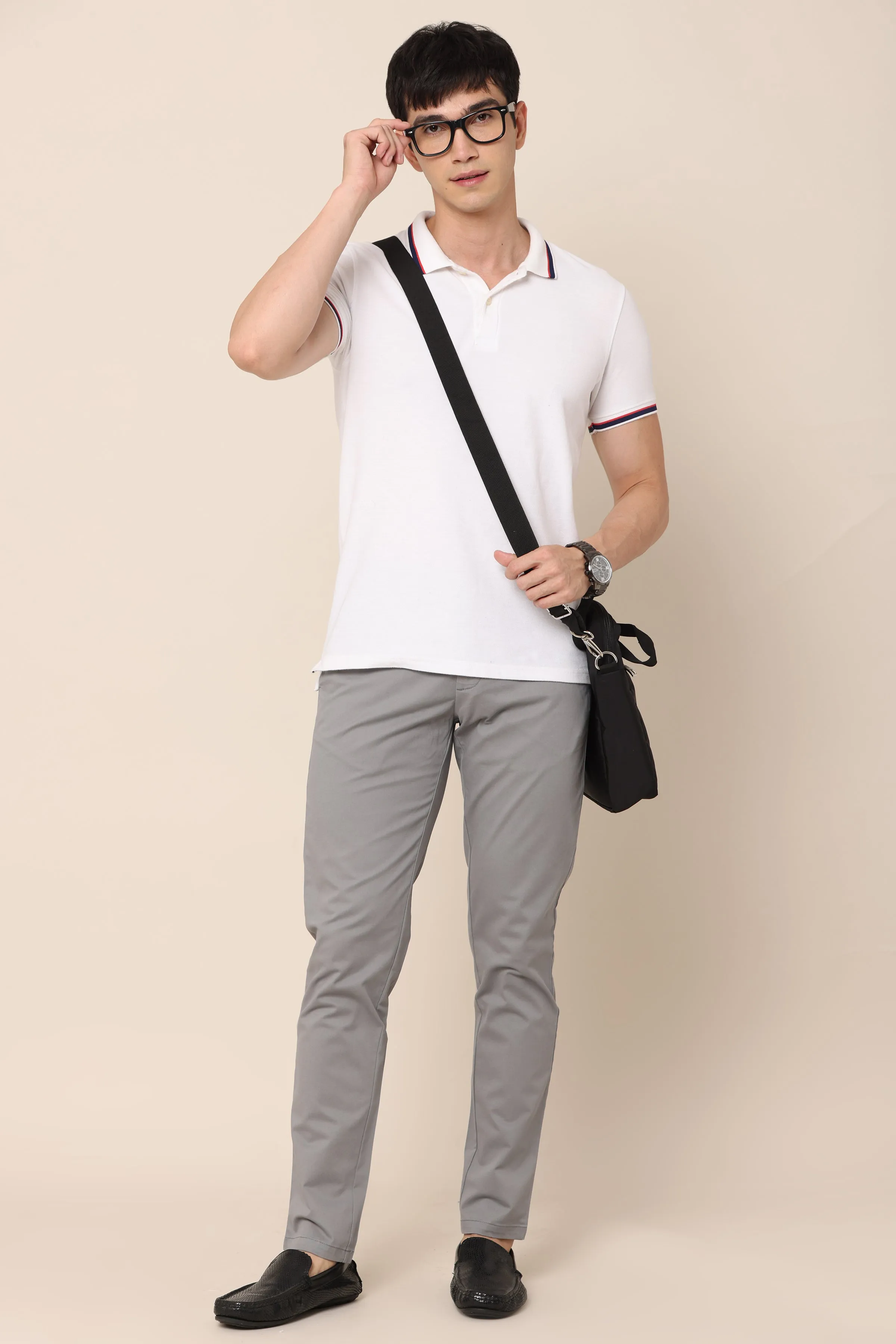 Grey Slim-Fit Trousers for Men's