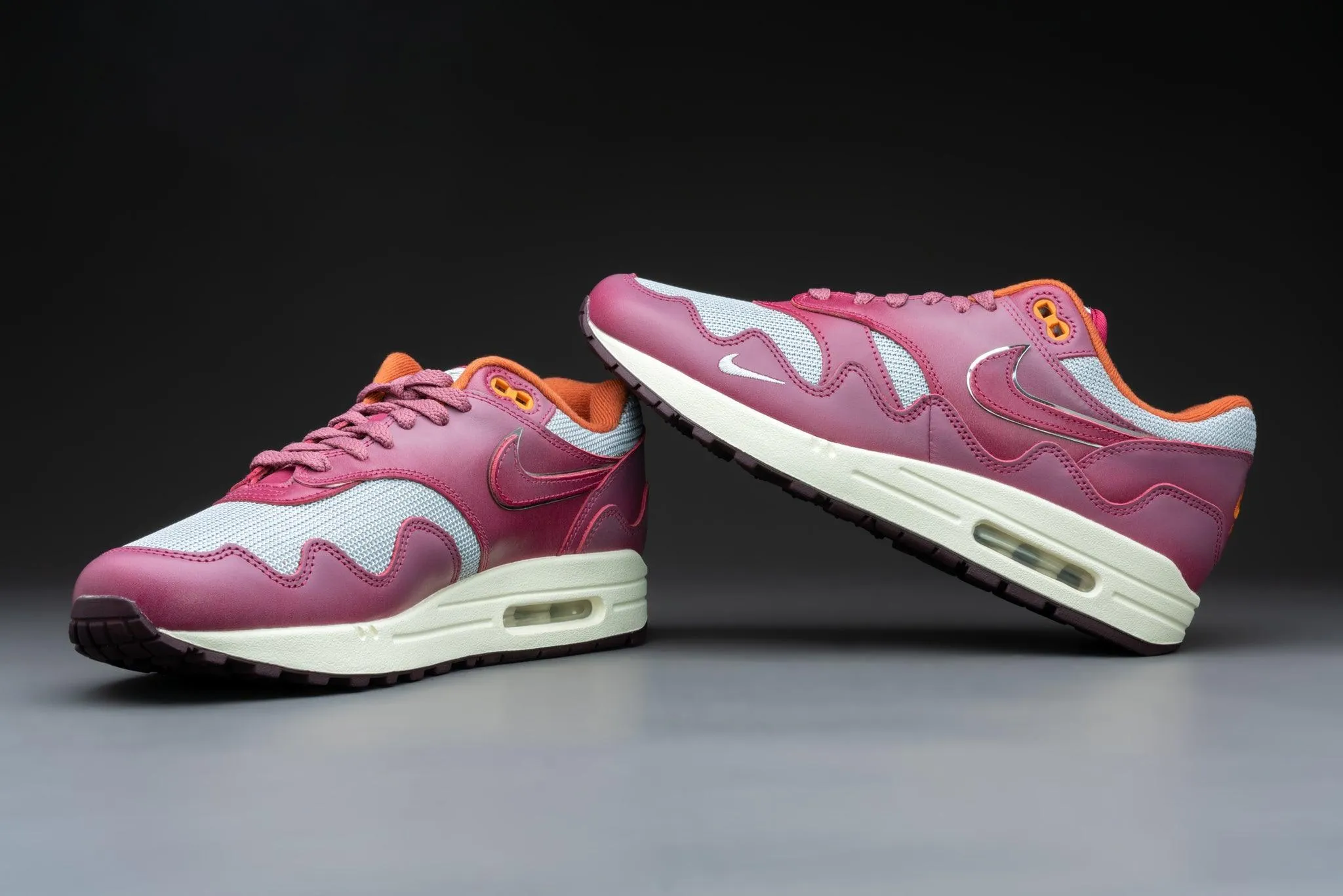 Nike Air Max 1 Patta Waves Rush Maroon (with Bracelet)