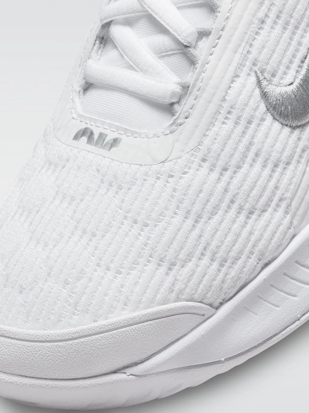 NikeCourt Zoom NXT - White-Metallic Silver-Grey Fog