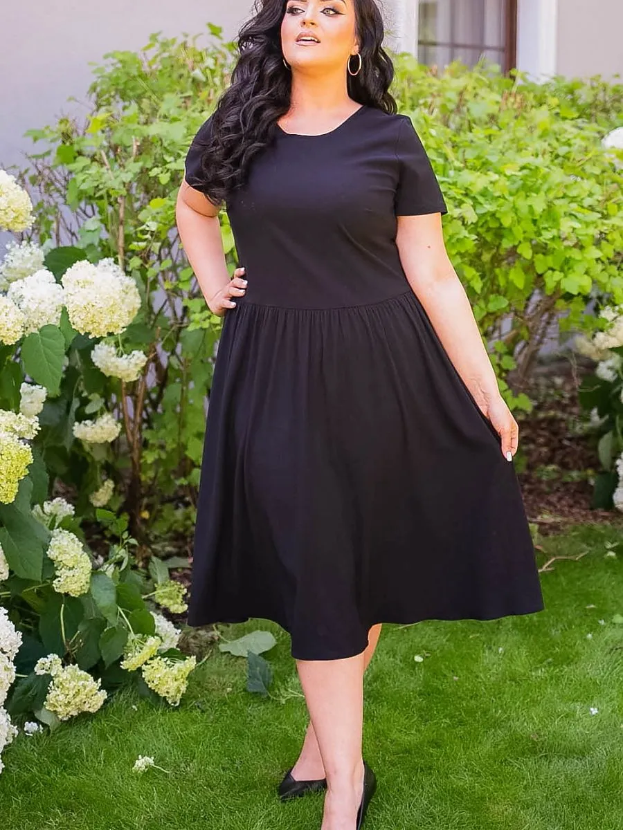 Plus size dress model 183284 Karko