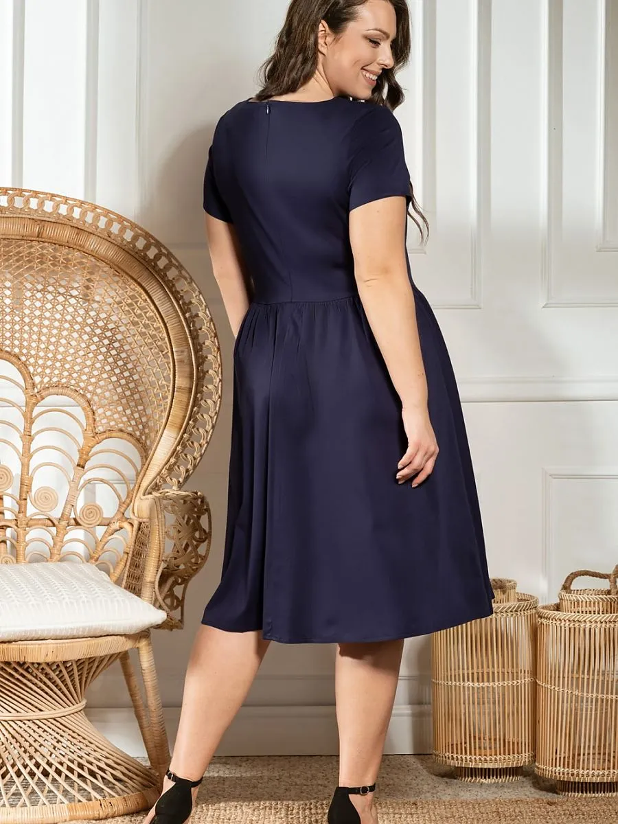 Plus size dress model 183285 Karko