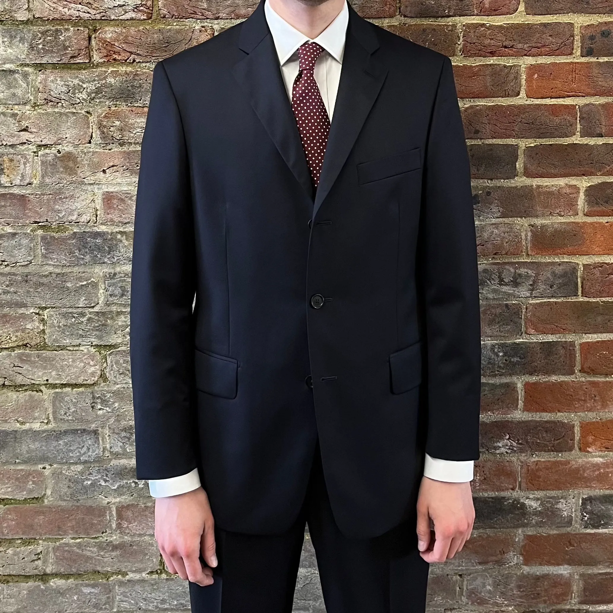 Regent - 'James' Suit - Lightweight Dark Navy Wool 260g - Reda Super 110