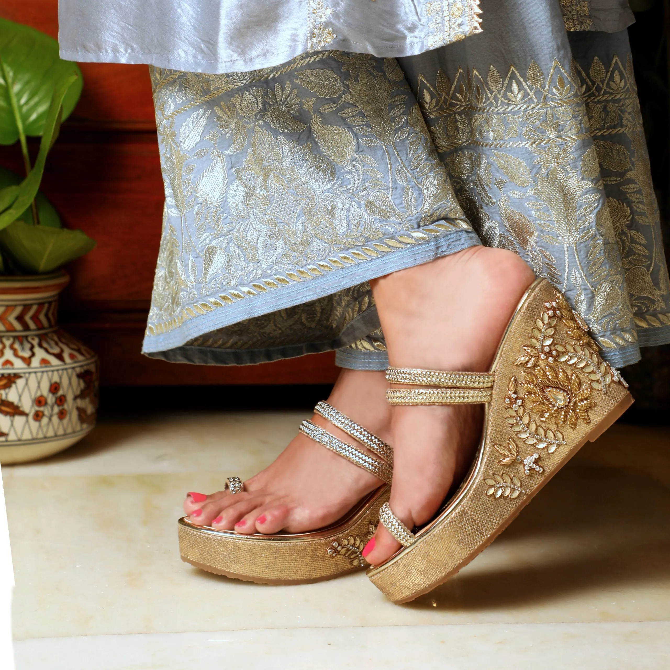 SHAIZA- EMBROIDERED KOLHAPURIS