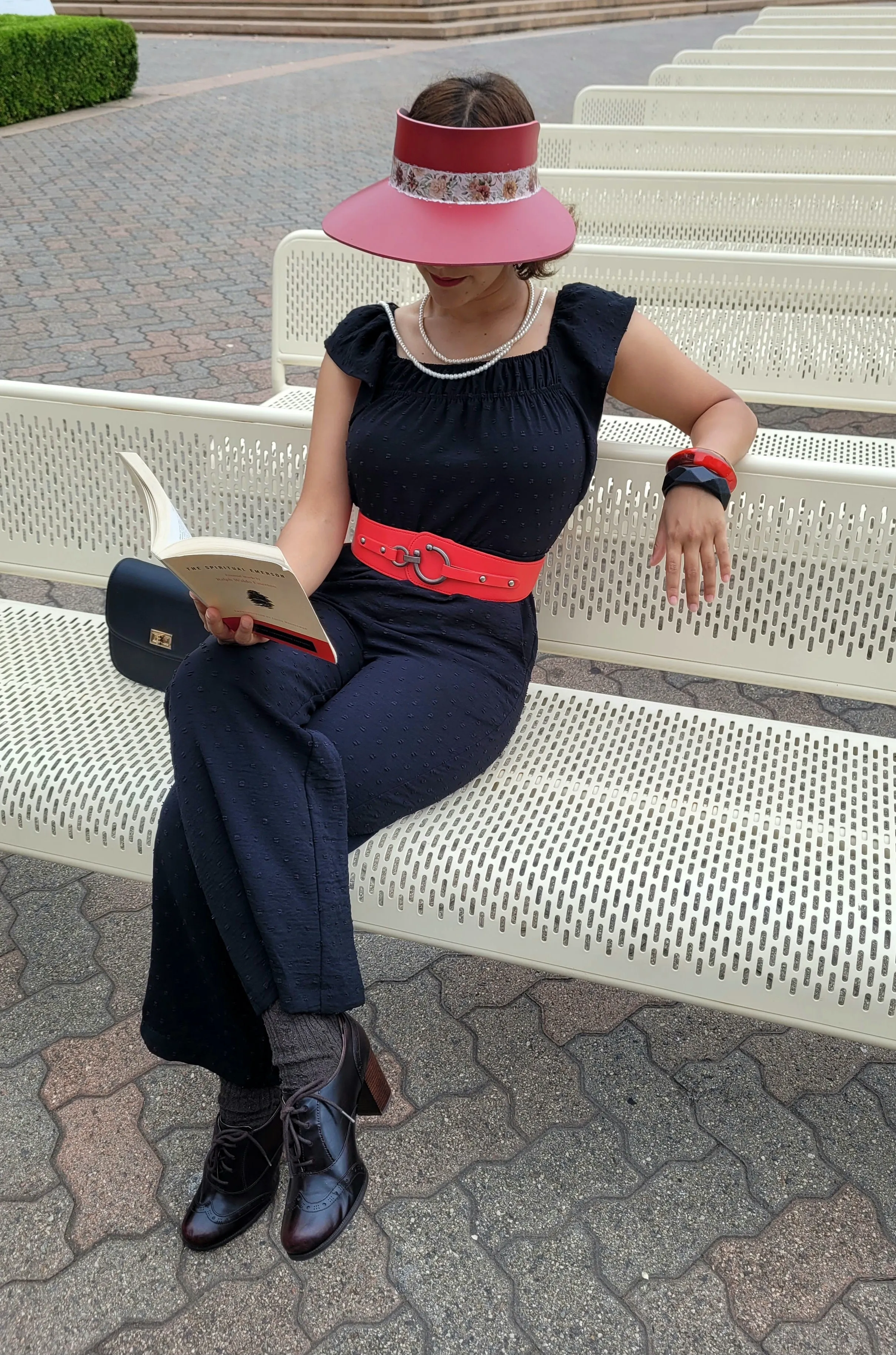 Tall LadyEVA Visor Hat - Crinkled Red with Floral Band