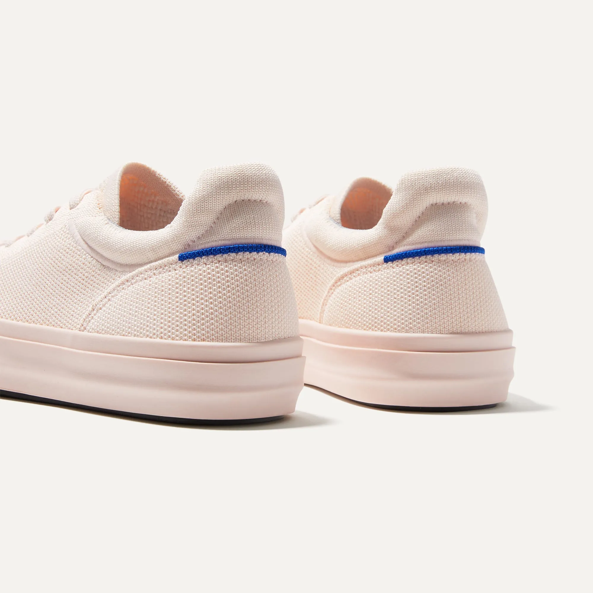 The Women's RS02 Sneaker - Pink