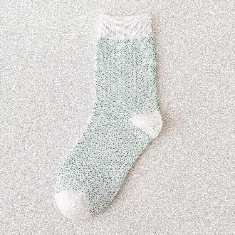 Warm and Cozy Light Green Theme Cotton Socks