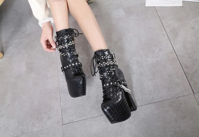 Zip Metal Chains Gothic Boots